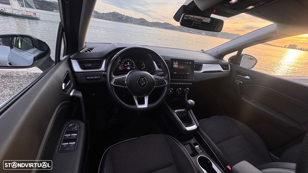 Renault Captur 1.0 TCe Techno Bi-Fuel - 24