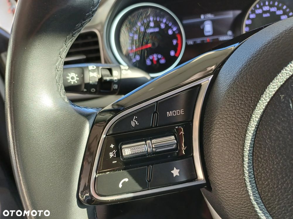 Kia Ceed 1.5 T-GDI M - 14