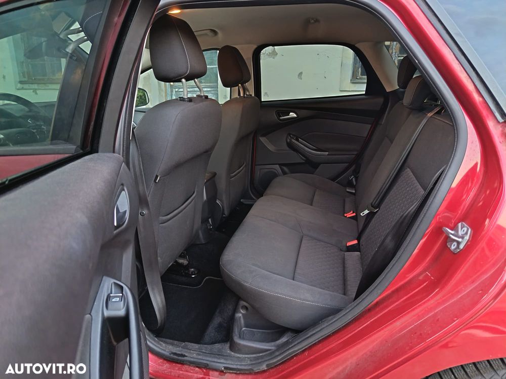Ford Focus 1.6 EcoBoost Start-Stopp-System Trend - 8