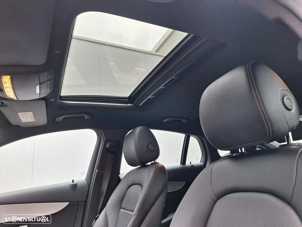 Mercedes-Benz GLC 300 de Coupe 4Matic 9G-TRONIC - 16