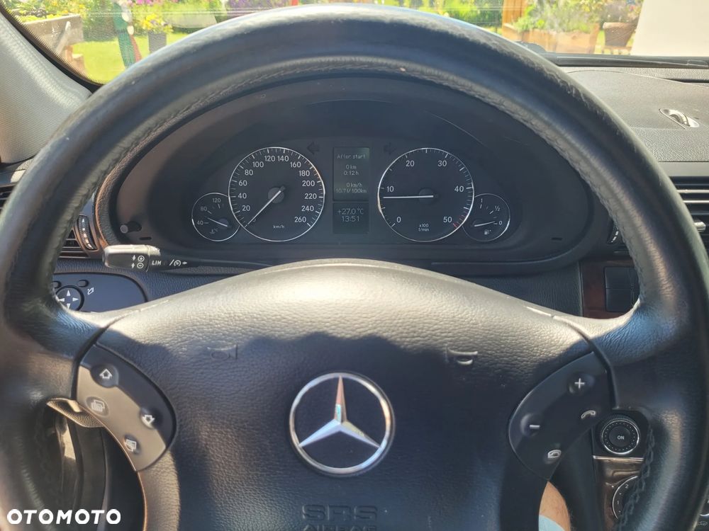 Mercedes-Benz Klasa C 220 T CDI Elegance - 2