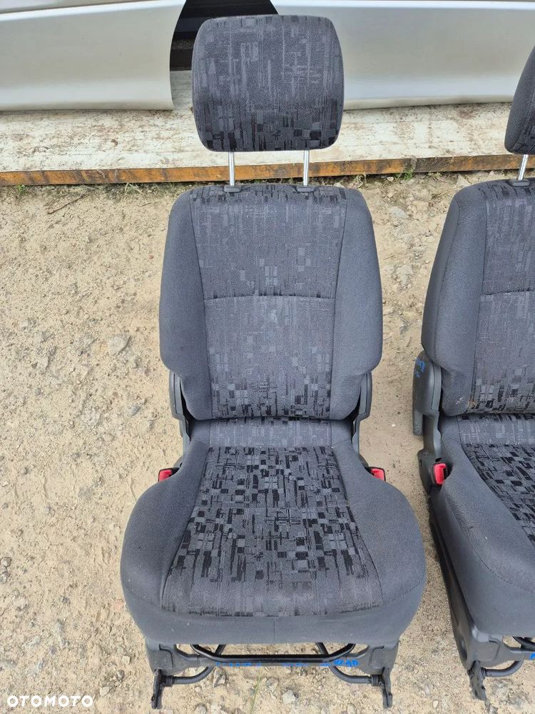 PREVIA II DRZWI BŁOTNIK KLAPA ZDERZAK SZYBA FOTEL CHŁODNICA WODY WZMOCNIENIE WENTYLATOR CHŁODNICY - 13