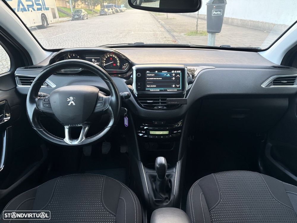Peugeot 208 1.6 BlueHDi Allure - 5