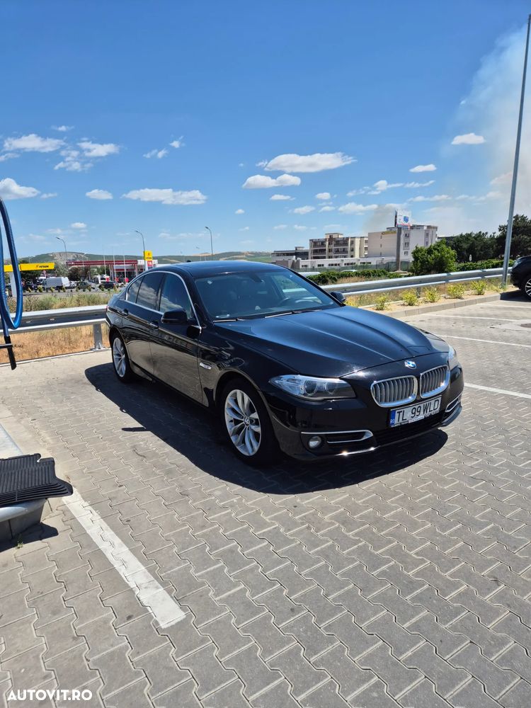 BMW Seria 5 525d Aut. Modern Line - 1
