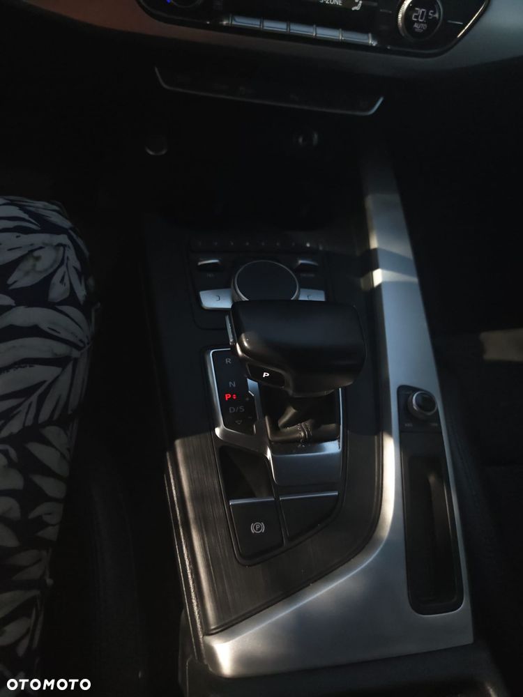 Audi A4 Limousine 2.0 TDI ultra S tronic - 7