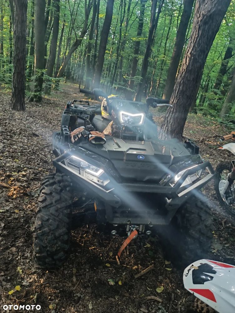 Polaris Sportsman - 1