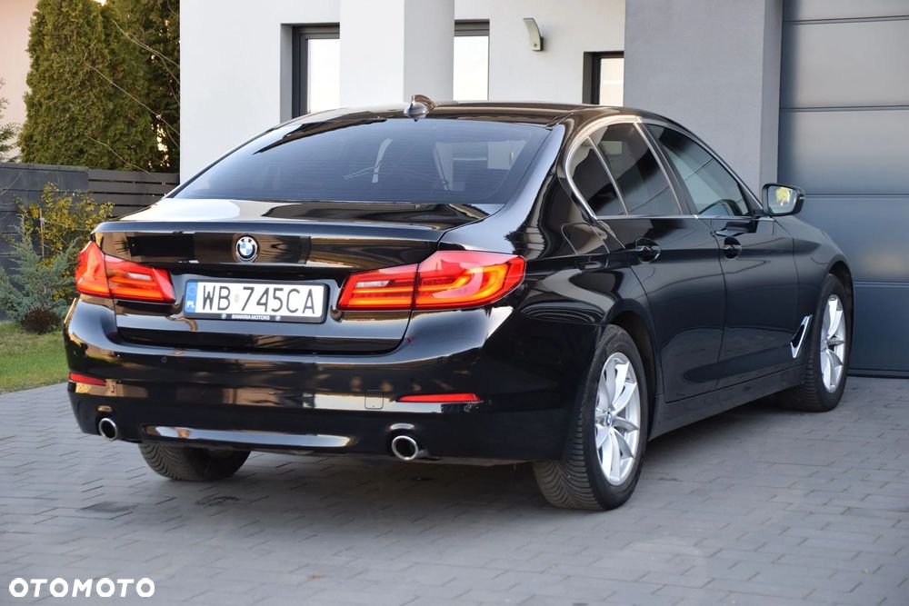 BMW Seria 5 518d - 5