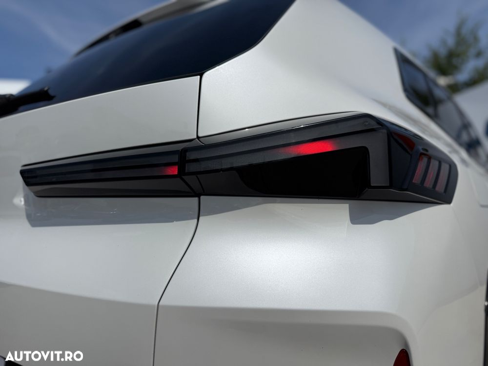 BMW XM 50e - 37