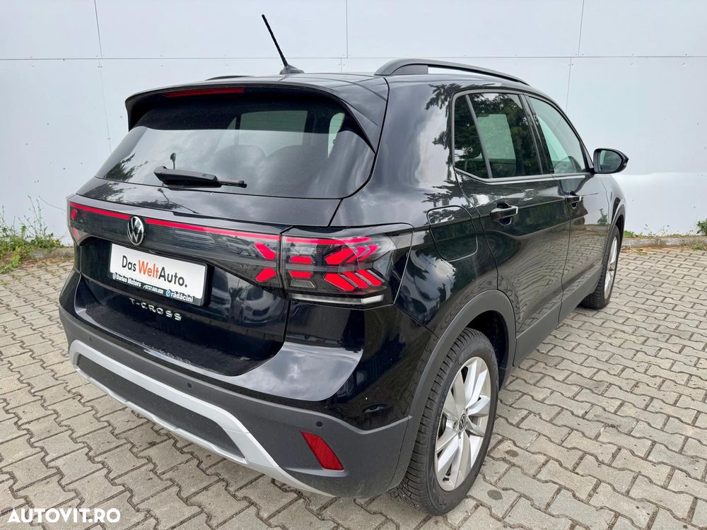 Volkswagen T-Cross - 8