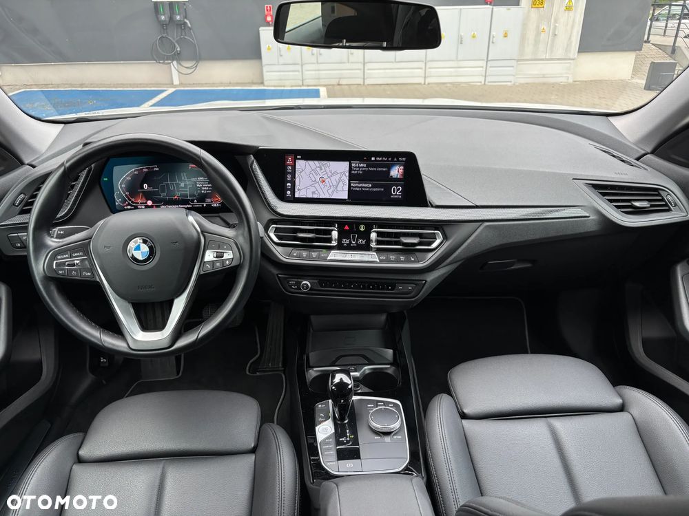 BMW Seria 2 218i Sport Line - 17