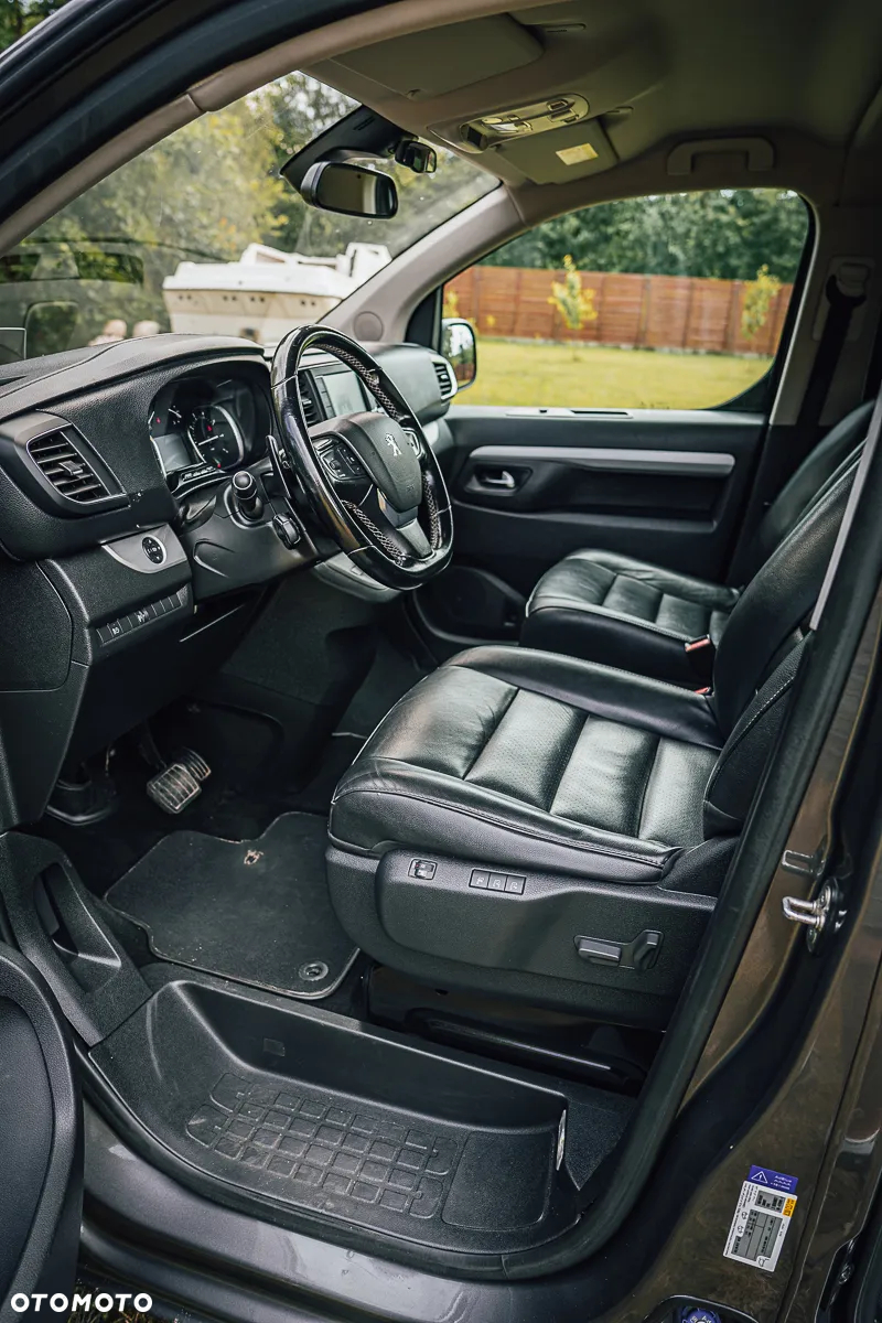 Peugeot Traveller 2.0 BlueHDi Long Business - 23