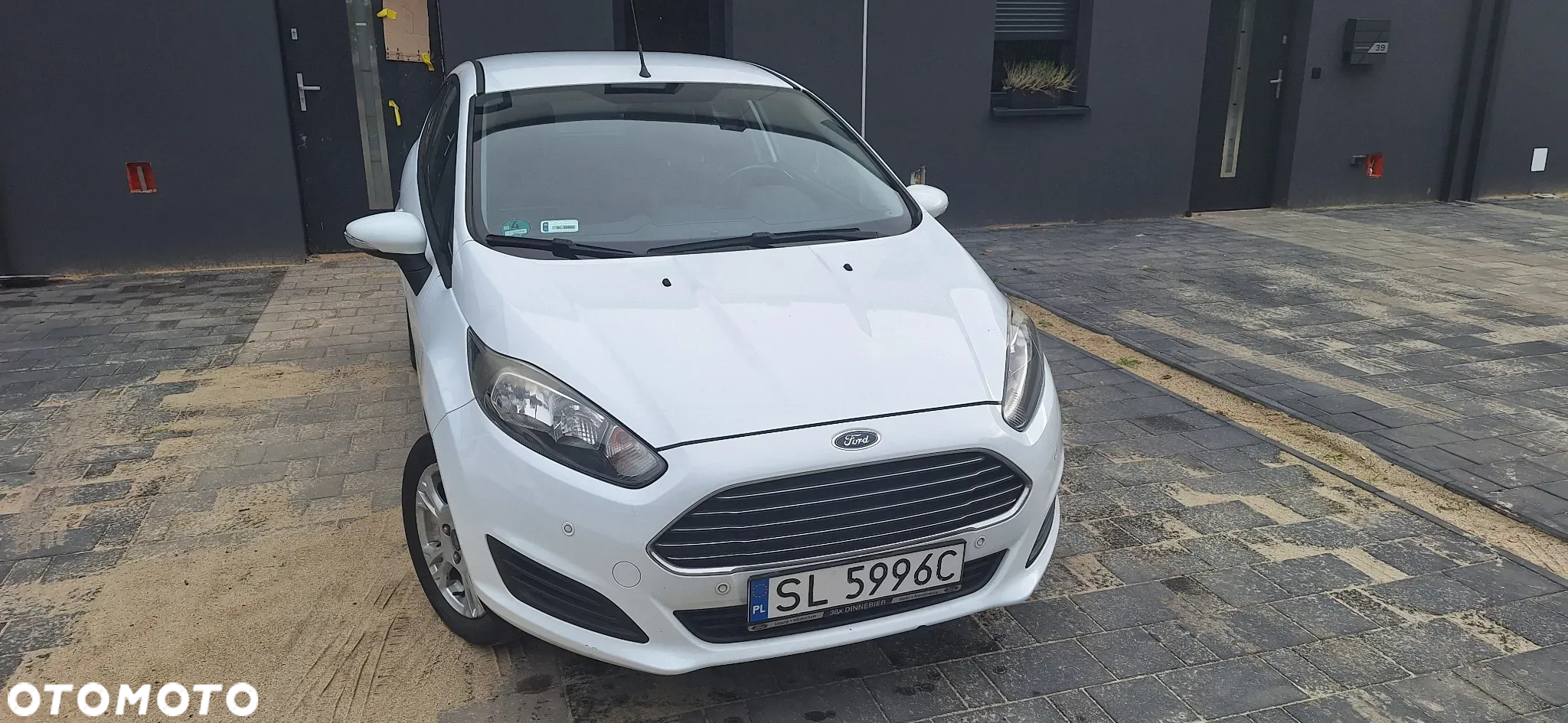 Ford Fiesta 1.0 EcoBoost SYNC Edition - 6