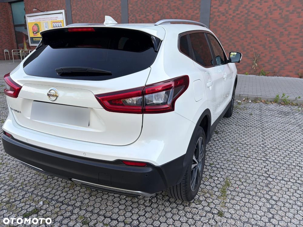 Nissan Qashqai 1.3 DIG-T N-Connecta DCT - 5