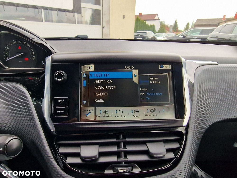 Peugeot 2008 1.6 VTi Allure - 30