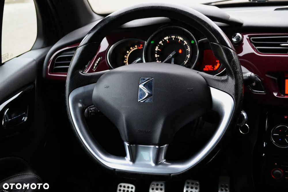 Citroën DS3 THP 155 SportChic - 22