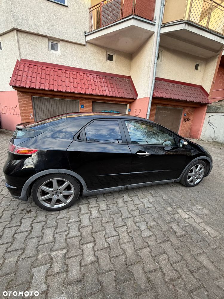 Honda Civic 1.8 Sport - 6