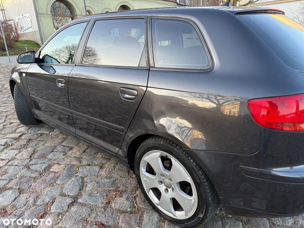 Audi A3 Sportback - 3