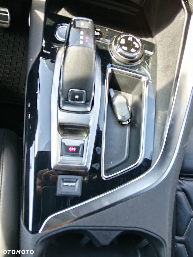 Peugeot 3008 - 17