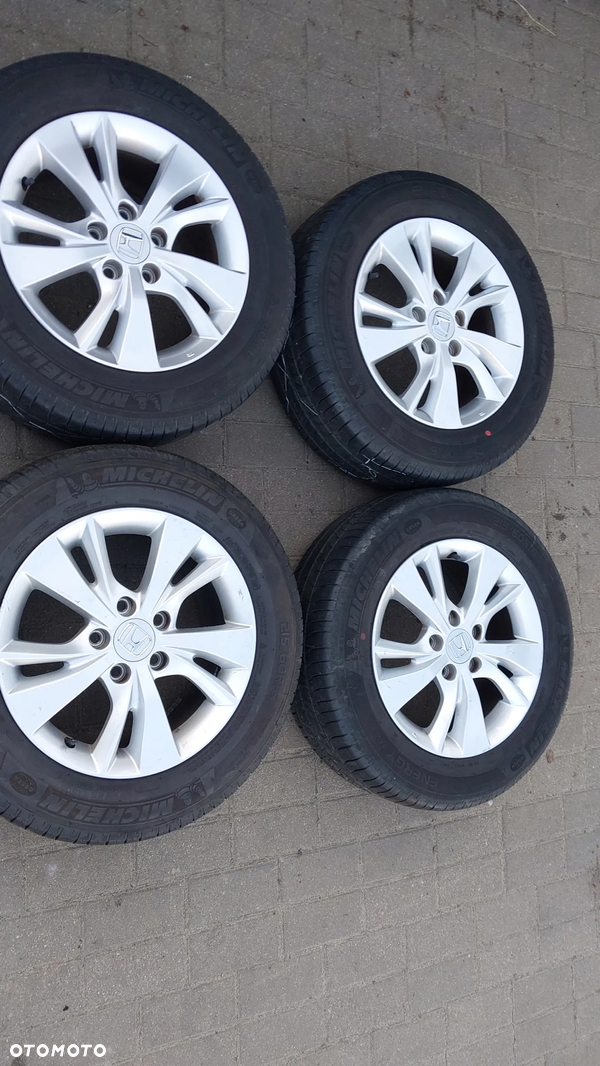 Komplet kol letnich  Honda OE 16070AT7A 7.0" x 16" 5x114.3 ET 55 215/60r16 lato