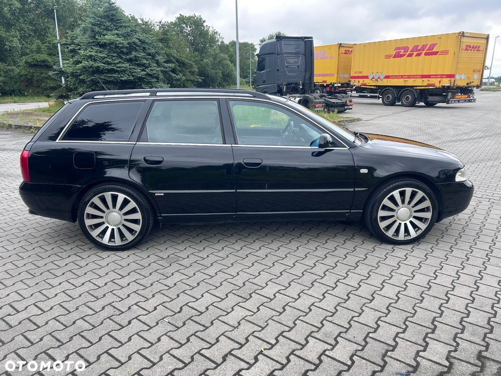 Audi A4 Avant 2.8 Quattro Tiptronic - 6