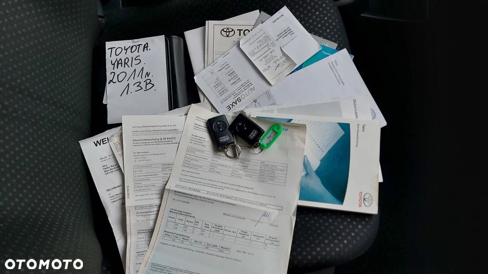 Toyota Yaris 1.33 Prestige - 32