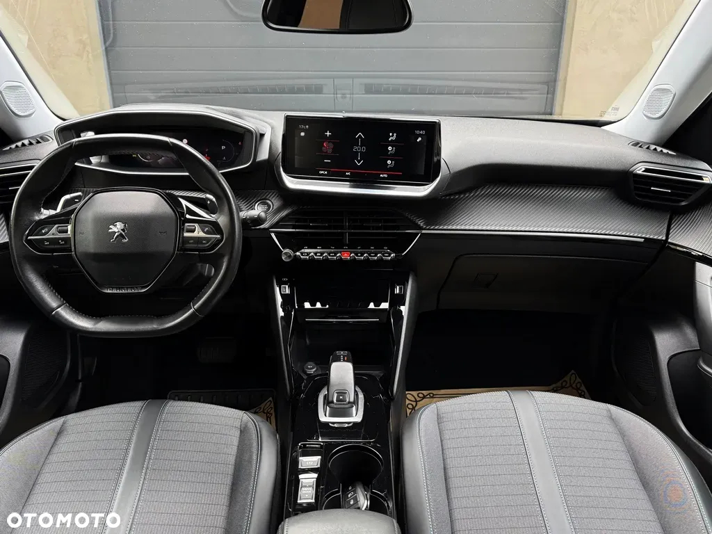 Peugeot 2008 BlueHDi 130 EAT8 Allure Pack - 19