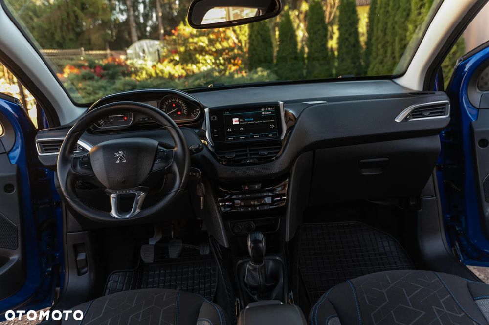 Peugeot 2008 - 36