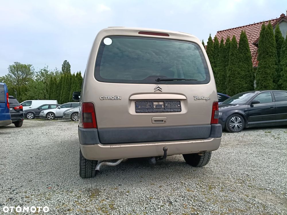 Citroën Berlingo 1.6i Pakiet Plus - 19