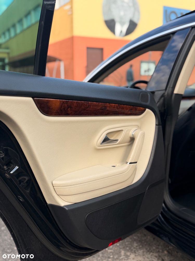 Volkswagen Passat CC 2.0 TDI DPF DSG - 24