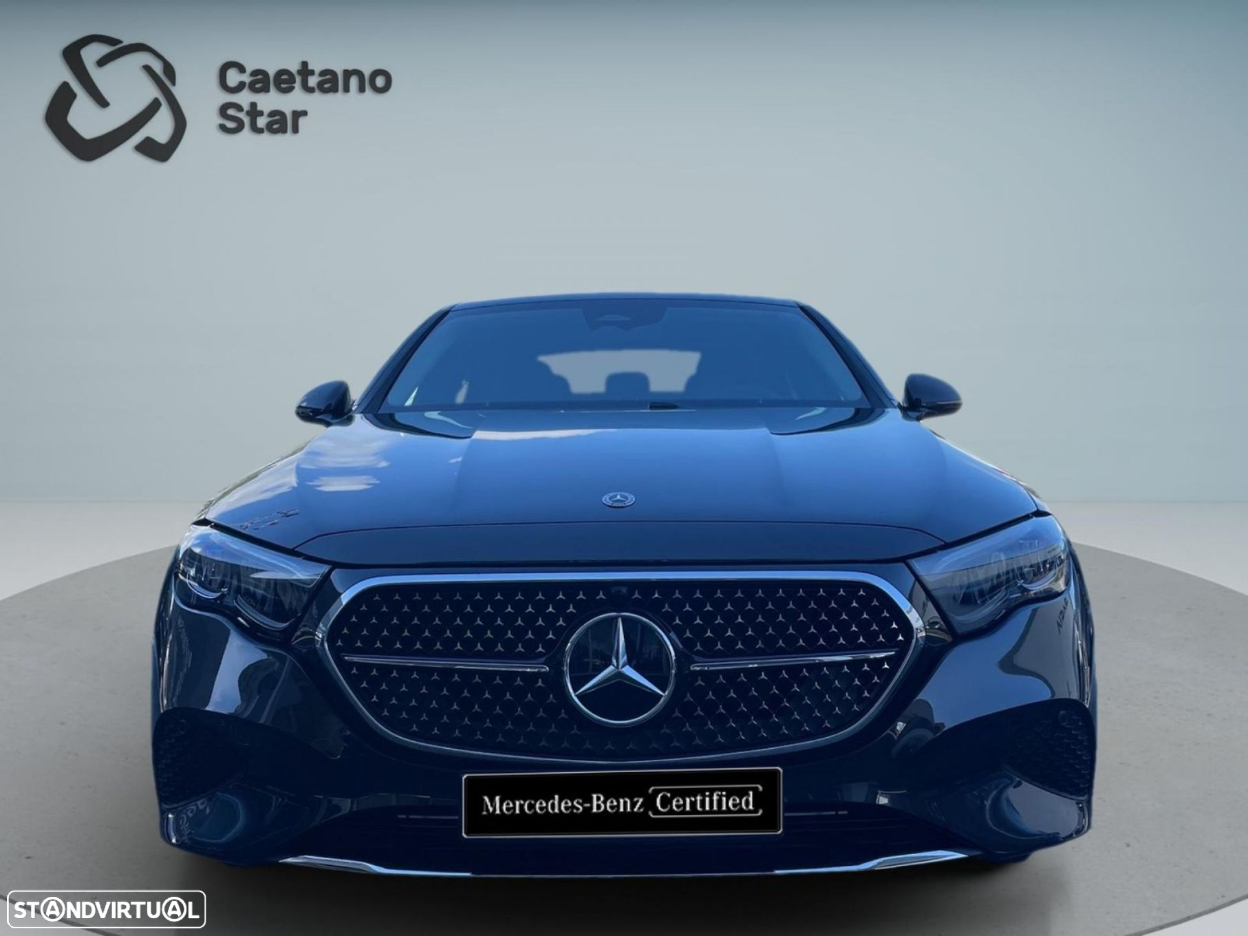 Mercedes-Benz E 200 - 3