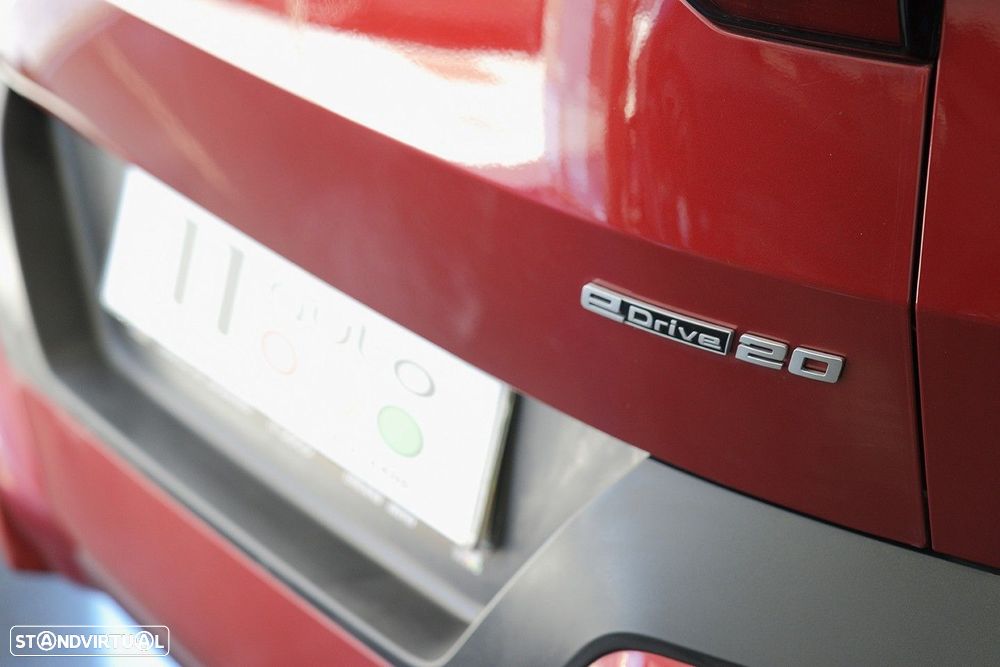 BMW iX2 eDrive20 - 14