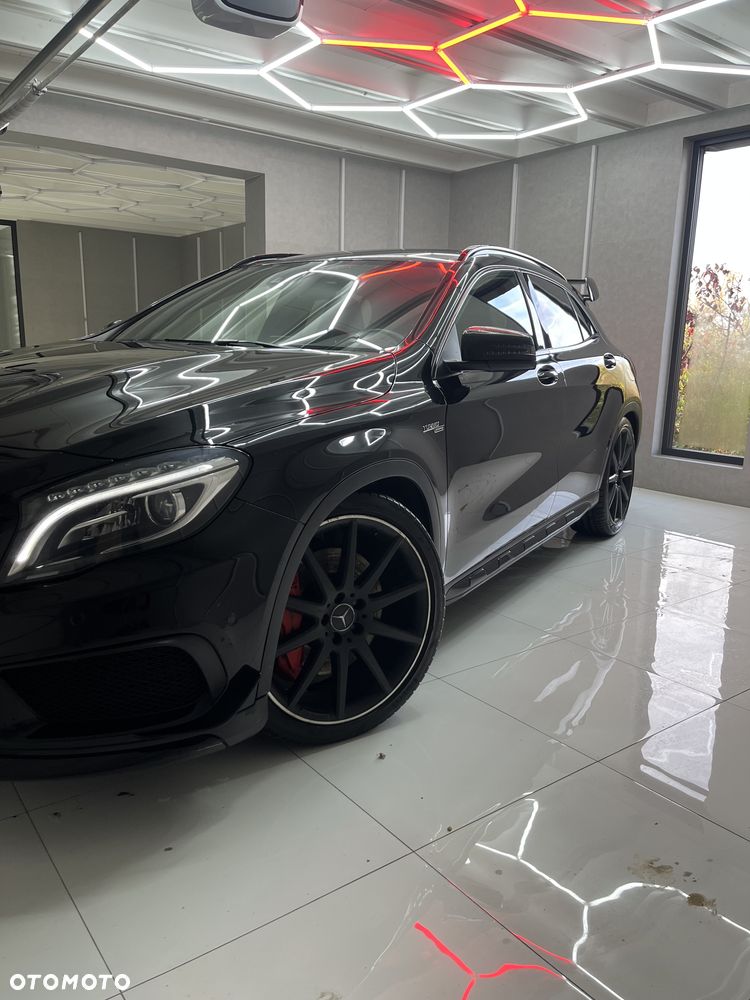 Mercedes-Benz GLA 45 AMG 4-Matic - 4