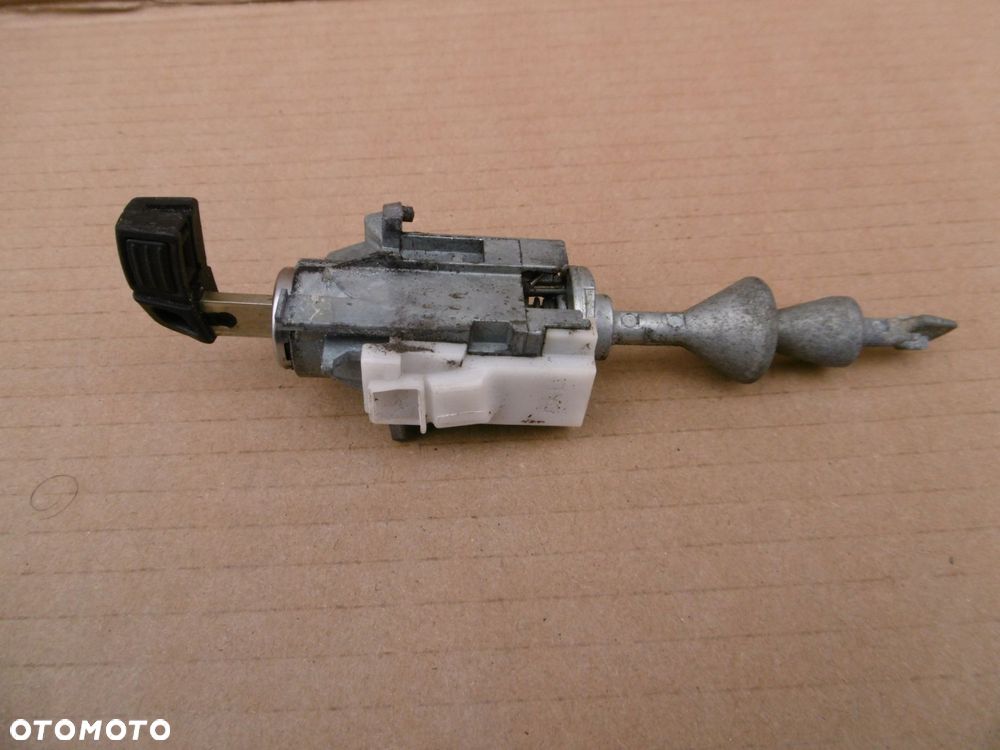 wkładka drzwi lewych zamka kierowcy kluczyk bmw e90 e91 - 3