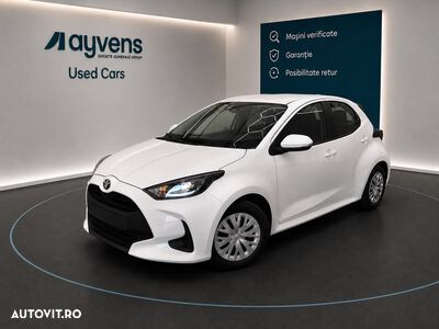 Toyota Yaris - 1