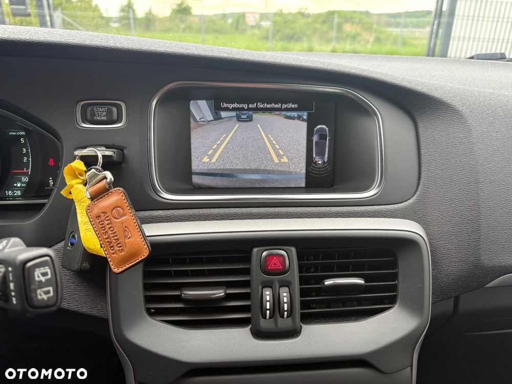 Volvo V40 D3 Geartronic Momentum - 13