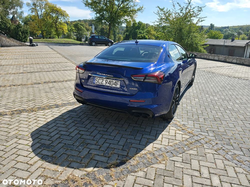Maserati Ghibli Modena S Q4 - 12