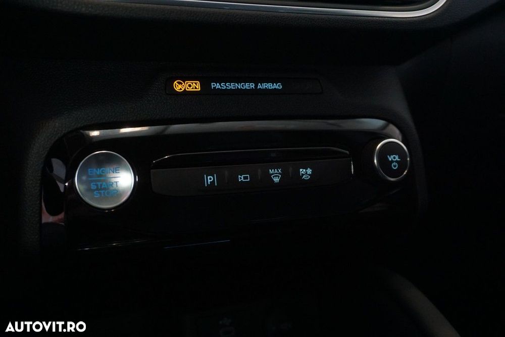 Ford Kuga - 15