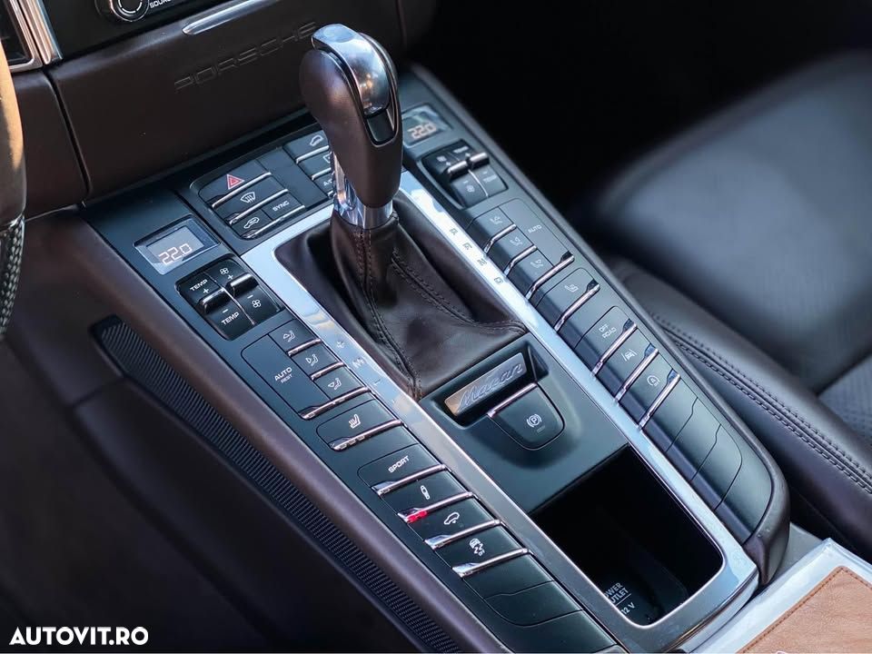 Porsche Macan - 5