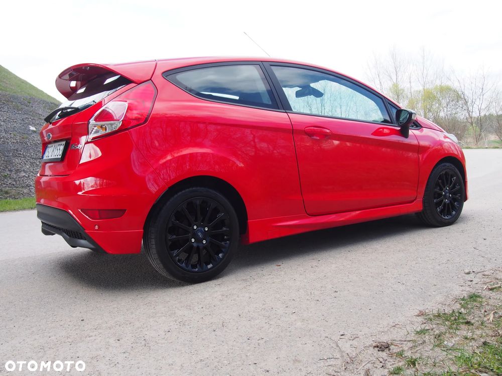 Ford Fiesta 1.0 EcoBoost STart-Stop Titanium - 14