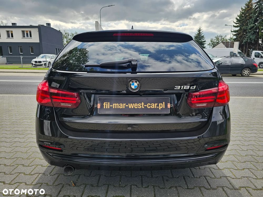 BMW Seria 3 318d Sport Line - 14
