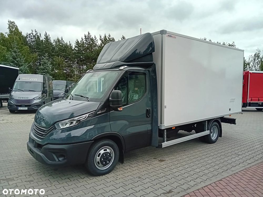 Iveco DAILY 35C18HA8 3.0 180KM Hi-Matic IZOTERMA - 2
