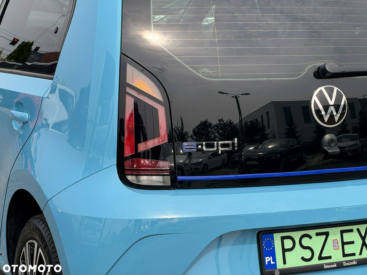 Volkswagen up! e-up - 13