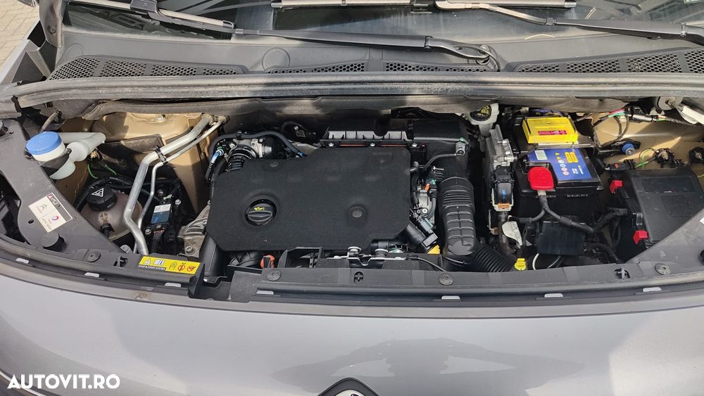 Citroën Berlingo 1.5 BlueHDi 100 S&S BVM5 Live - 11
