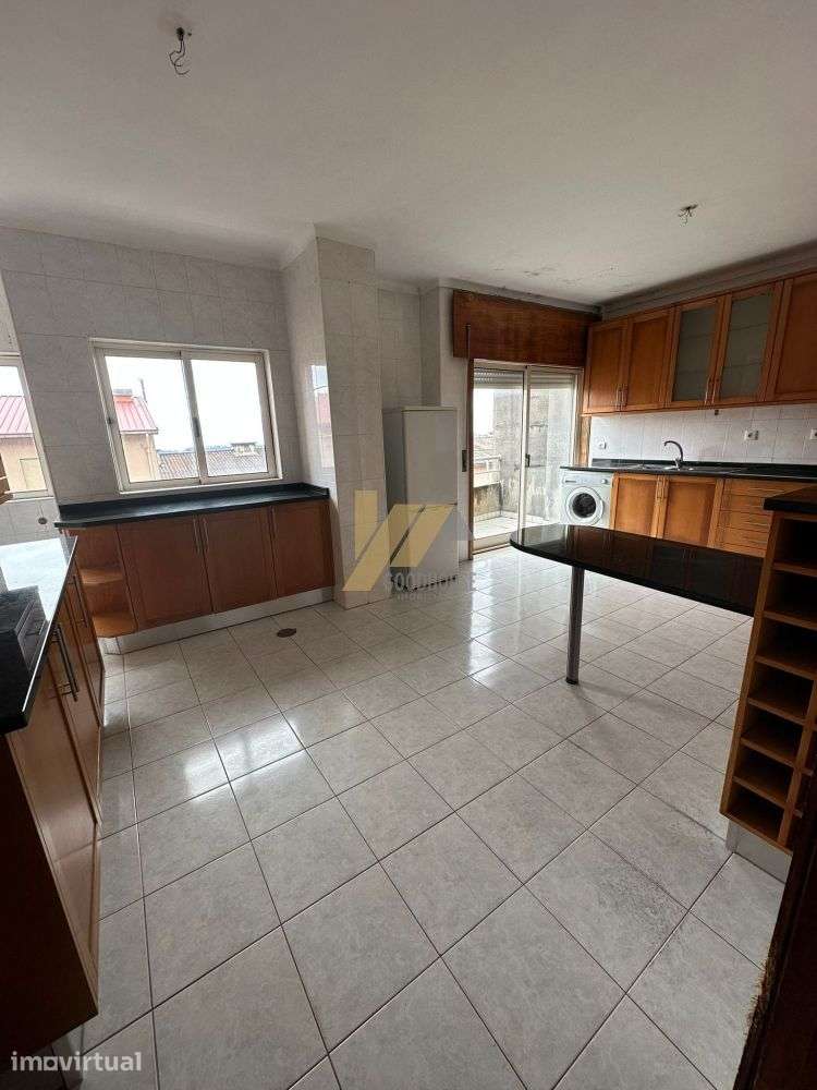 Apartamento T2 - Grande imagem: 2/11