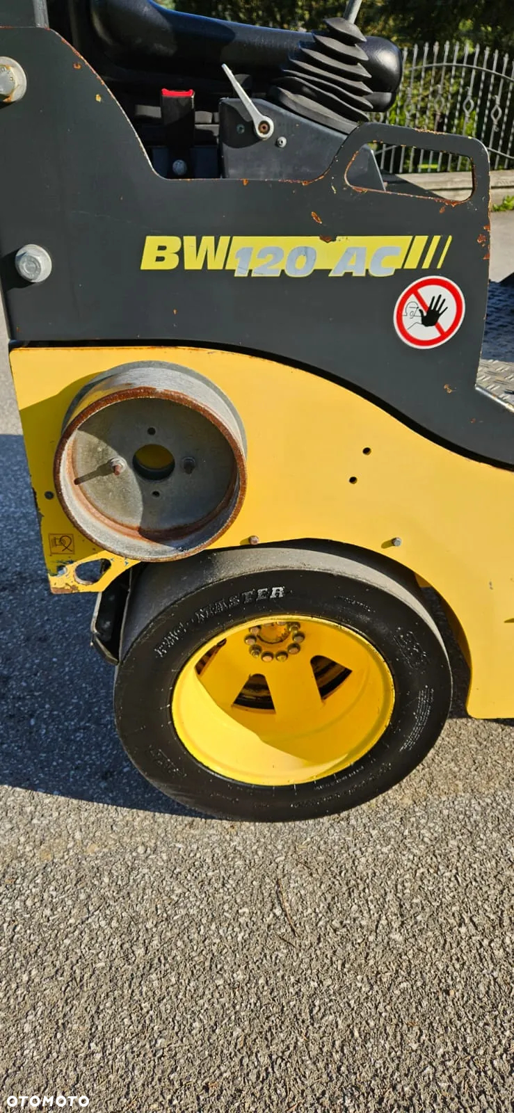 Bomag BW 120 AC-4 - 11