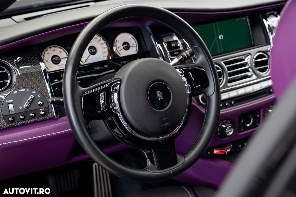 Rolls-Royce Ghost Black Badge - 31