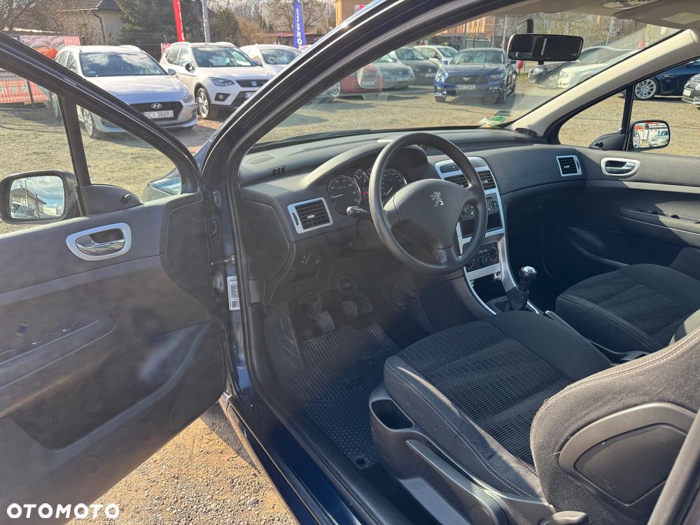 Peugeot 307 1.4 XR - 5
