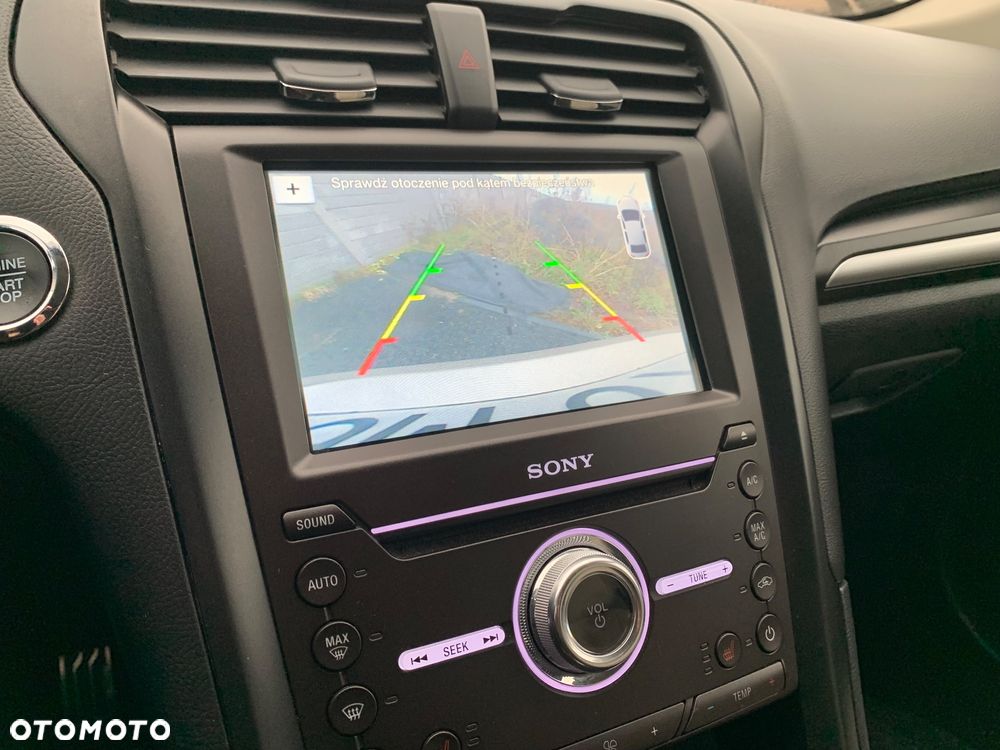 Ford Mondeo 2.0 EcoBoost Titanium - 7