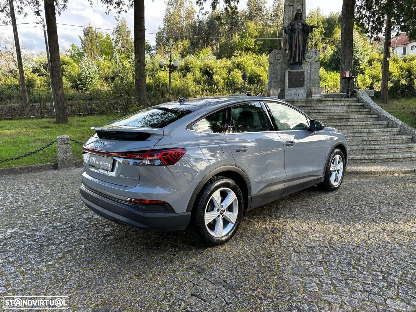 Audi Q4 Sportback e-tron 35 55 kWH - 5