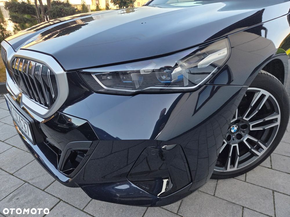 BMW Seria 5 520d xDrive mHEV M Sport - 25